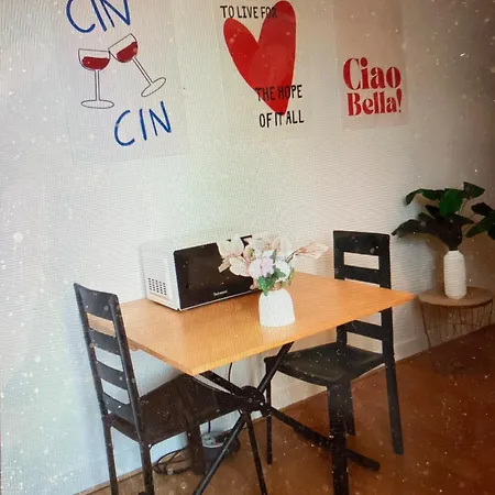 Apartment Ensoleille, Calme Rue Jonquoy, 14e Arrondissement