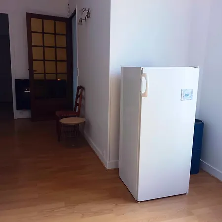Apartment Ensoleille, Calme Rue Jonquoy, 14e Arrondissement Paris